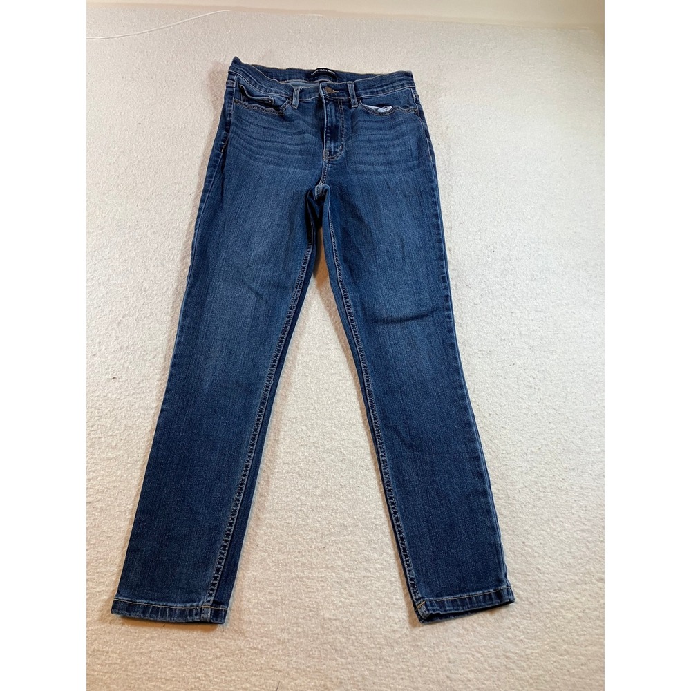 Calvin Klein Jeans Womens Size 6 Straight Leg Medium‎ Wash Blue Denim Pants